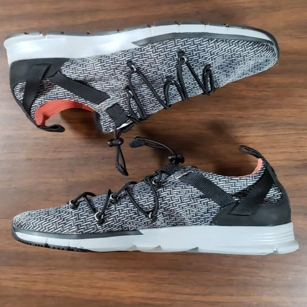 Under Armour Charged Allaround CrossTrainer Shoe 9‎